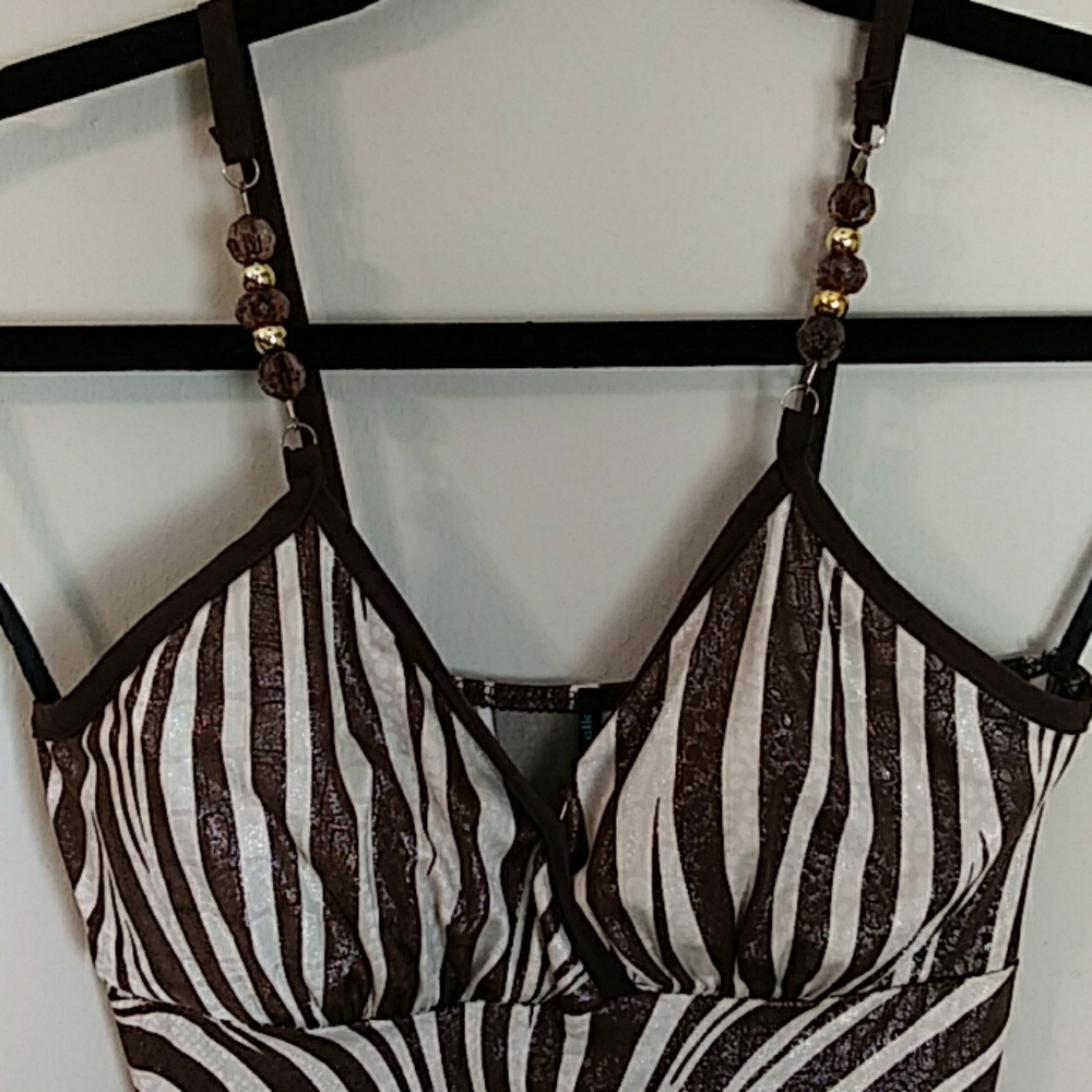 Dress - Picture 4 of 5